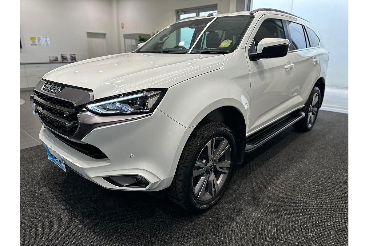 2023 Isuzu MU-X LS-T
