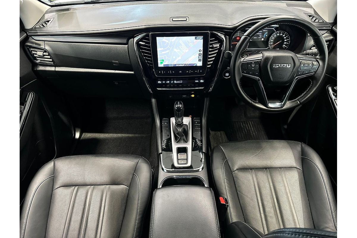2023 Isuzu MU-X LS-T