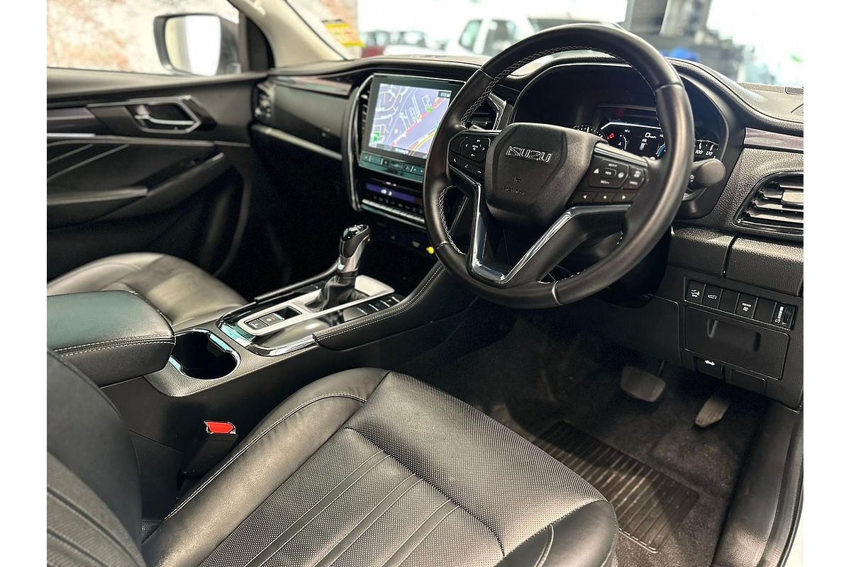 2023 Isuzu MU-X LS-T