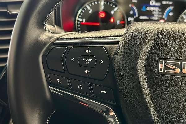 2023 Isuzu MU-X LS-T