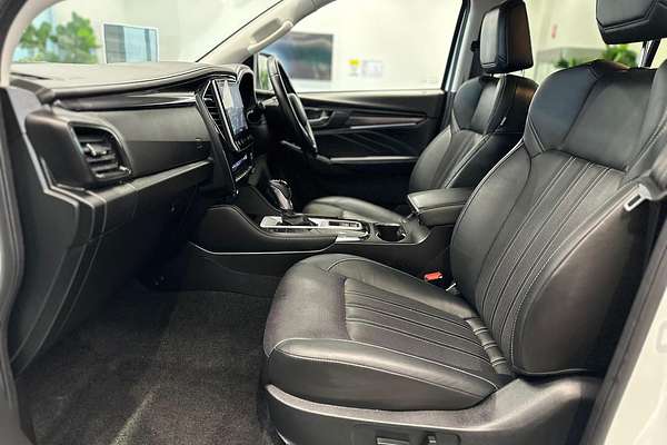 2023 Isuzu MU-X LS-T