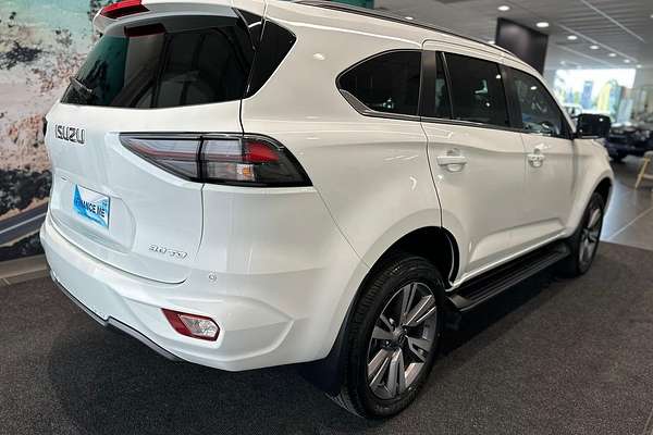2023 Isuzu MU-X LS-T