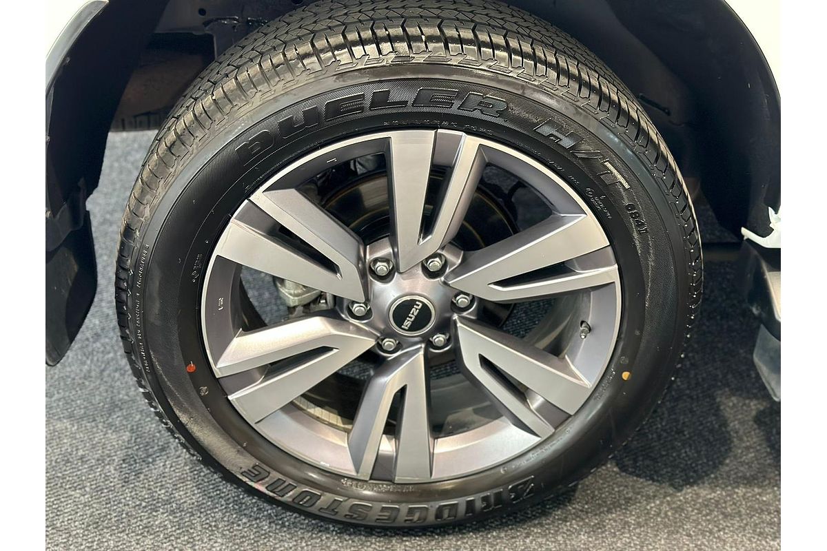 2023 Isuzu MU-X LS-T