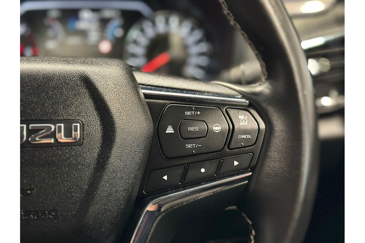 2023 Isuzu MU-X LS-U