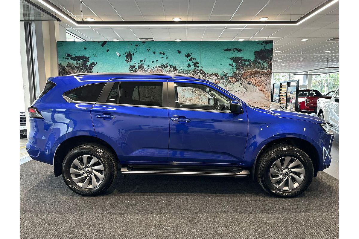 2023 Isuzu MU-X LS-U
