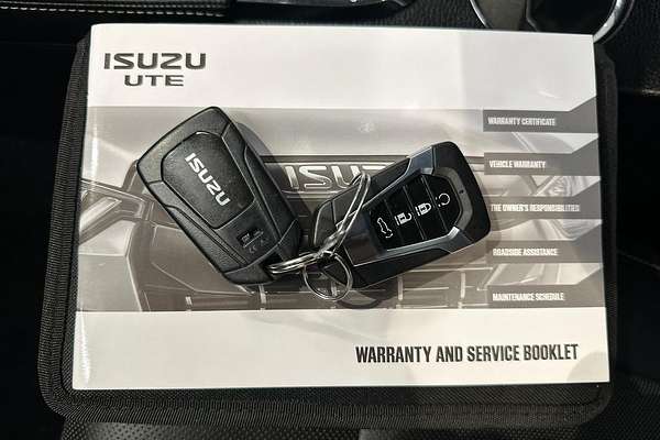 2023 Isuzu MU-X LS-T