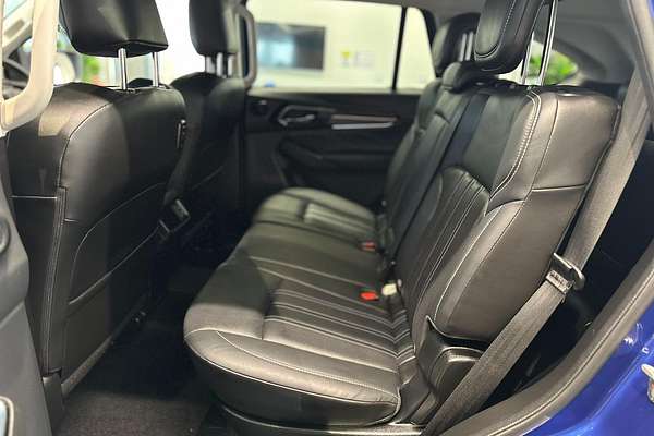 2023 Isuzu MU-X LS-T