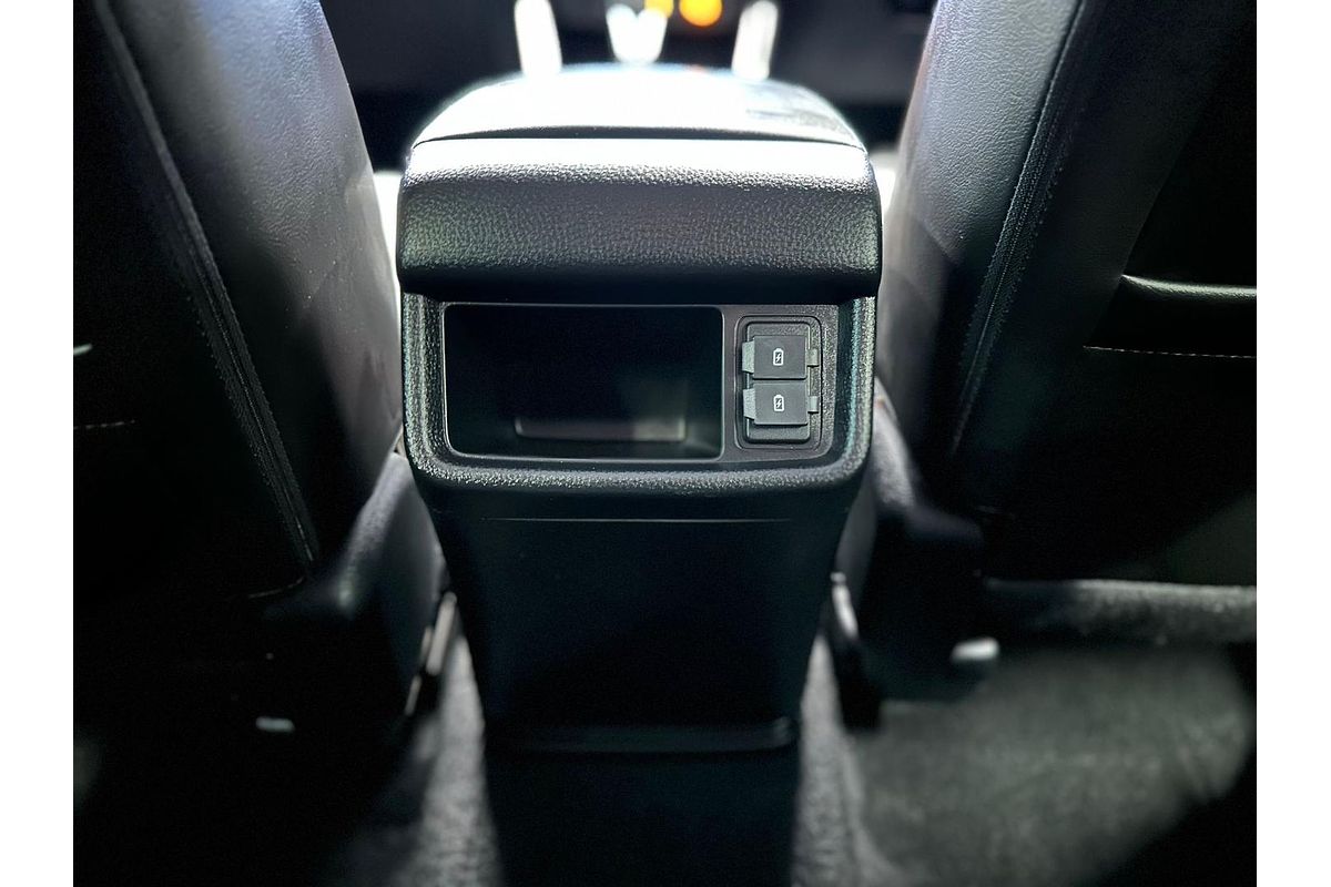 2023 Isuzu MU-X LS-T