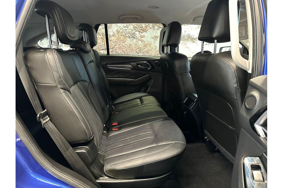 2023 Isuzu MU-X LS-T