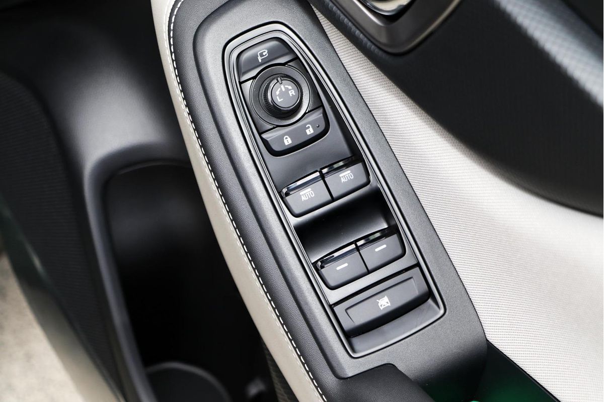 2024 Subaru Forester 2.5i Premium S5