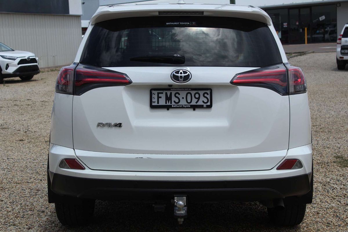 2017 Toyota RAV4 GX ZSA42R