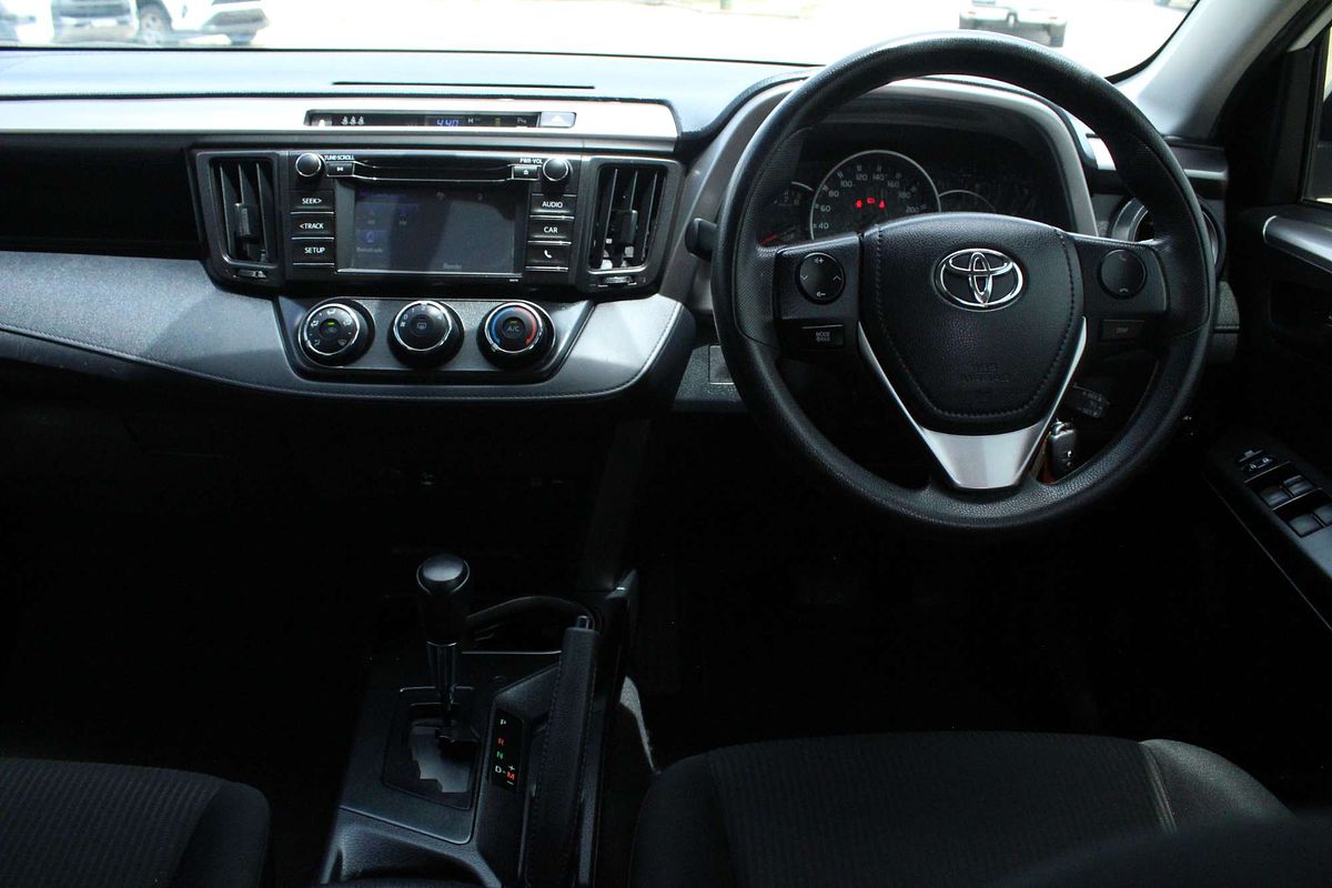 2017 Toyota RAV4 GX ZSA42R