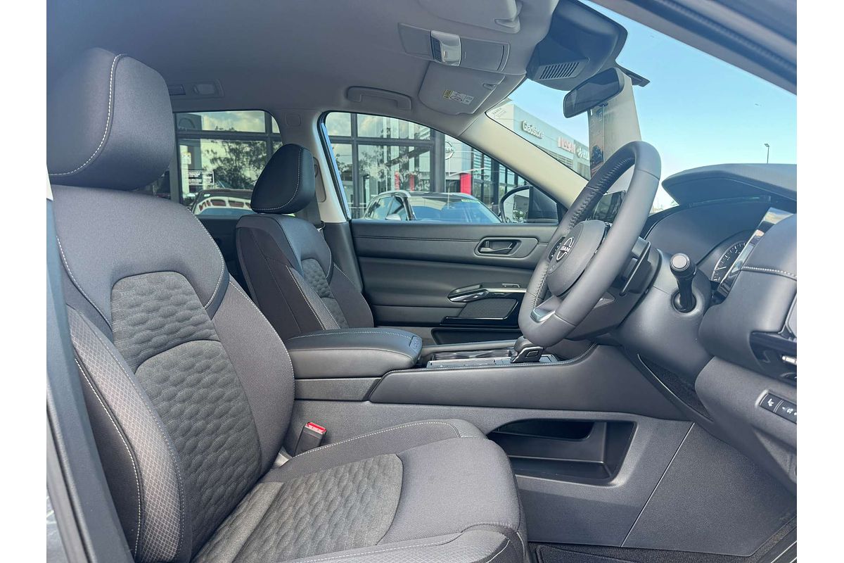2024 Nissan Pathfinder ST-L R53