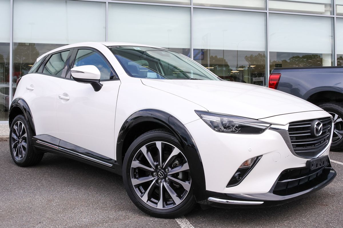 2022 Mazda CX-3 sTouring DK