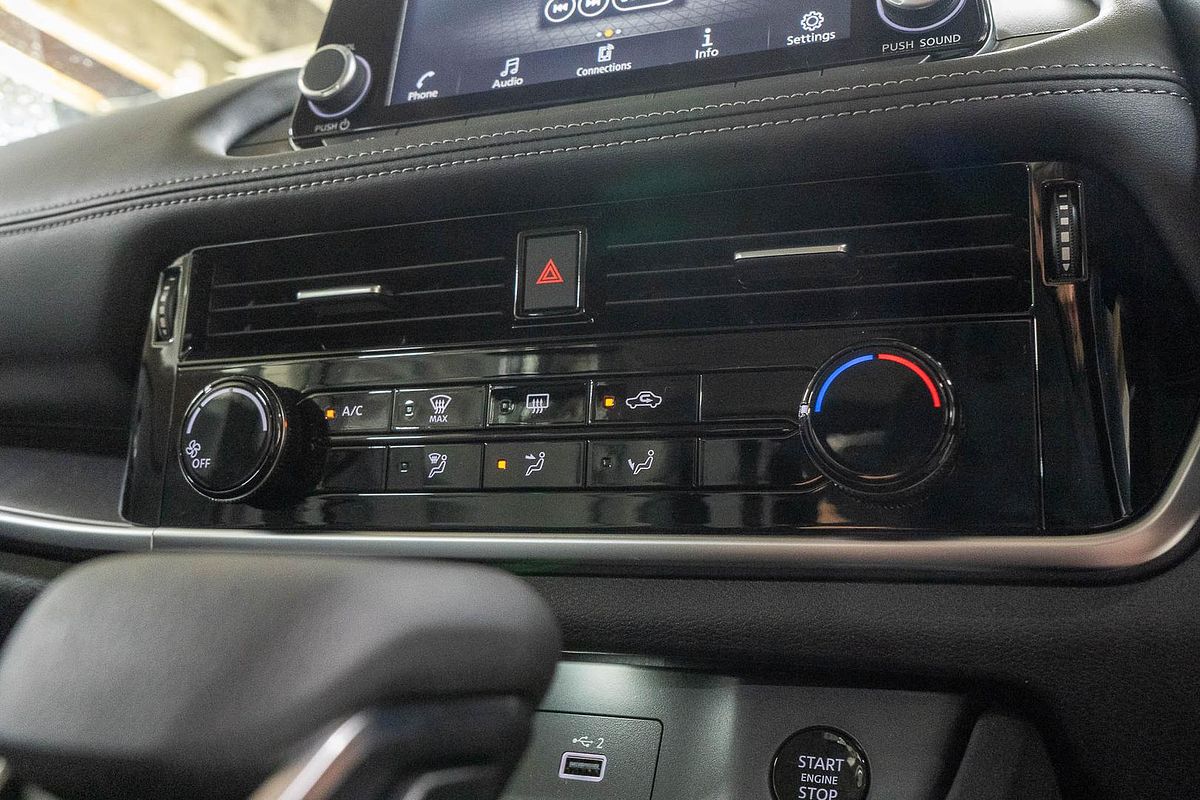 2024 Nissan X-TRAIL ST T33