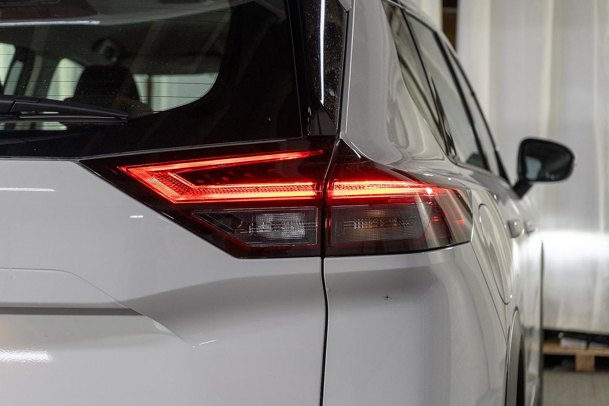 2024 Nissan X-TRAIL ST T33