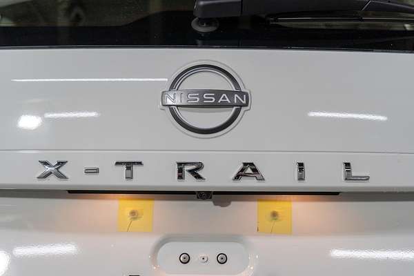 2024 Nissan X-TRAIL ST T33