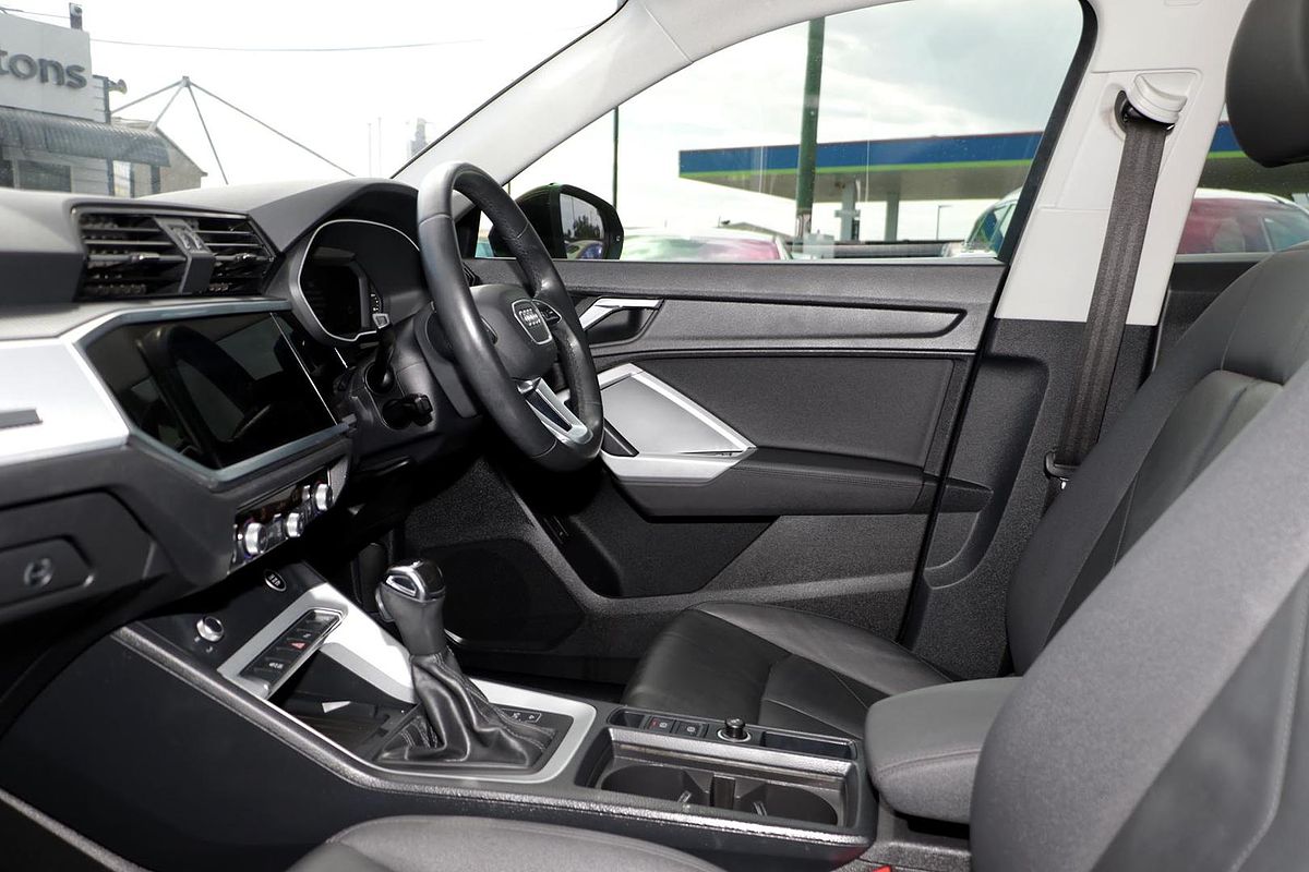 2021 Audi Q3 35 TFSI F3