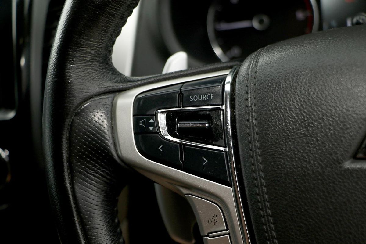 2015 Mitsubishi Pajero Sport GLS QE