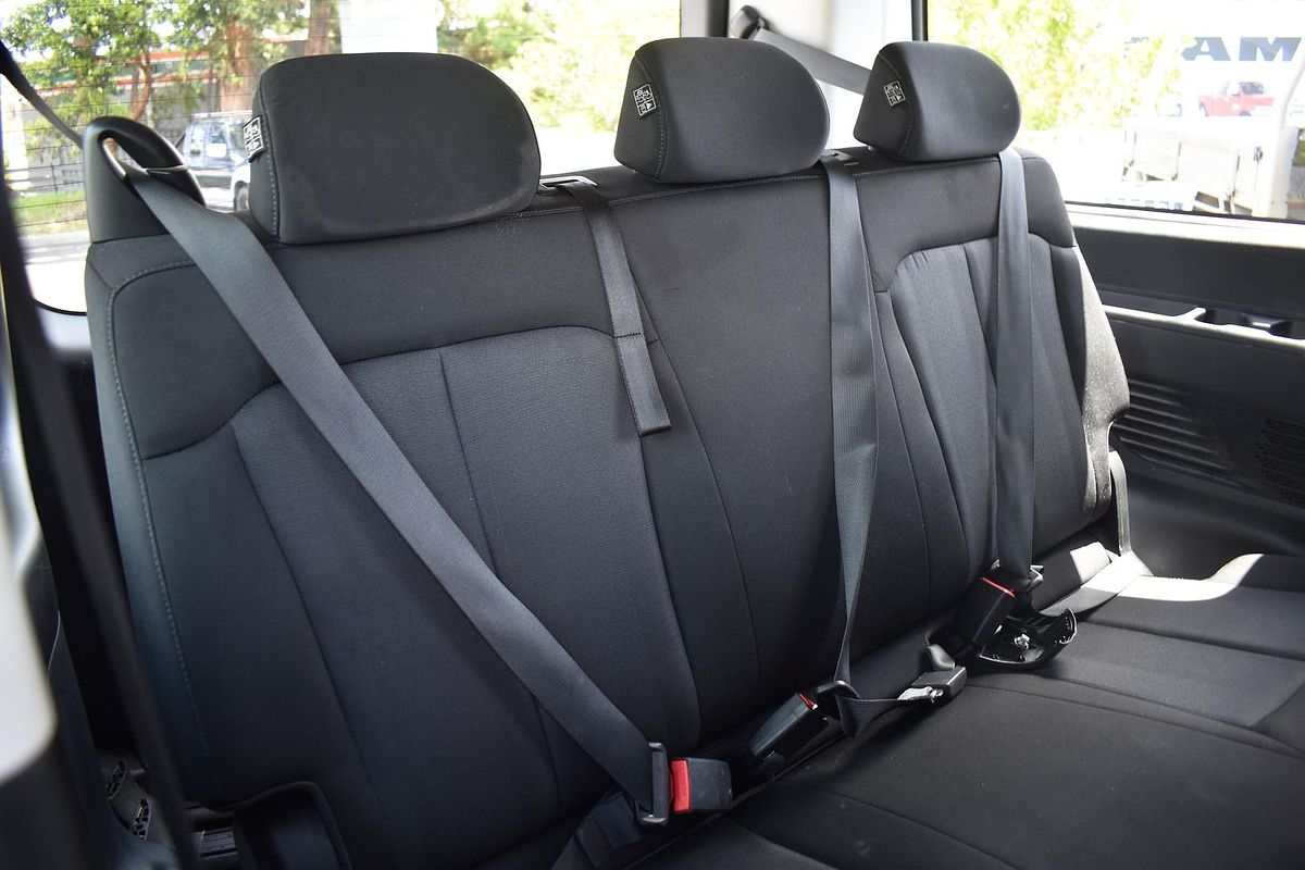 2021 Hyundai STARIA US4.V1