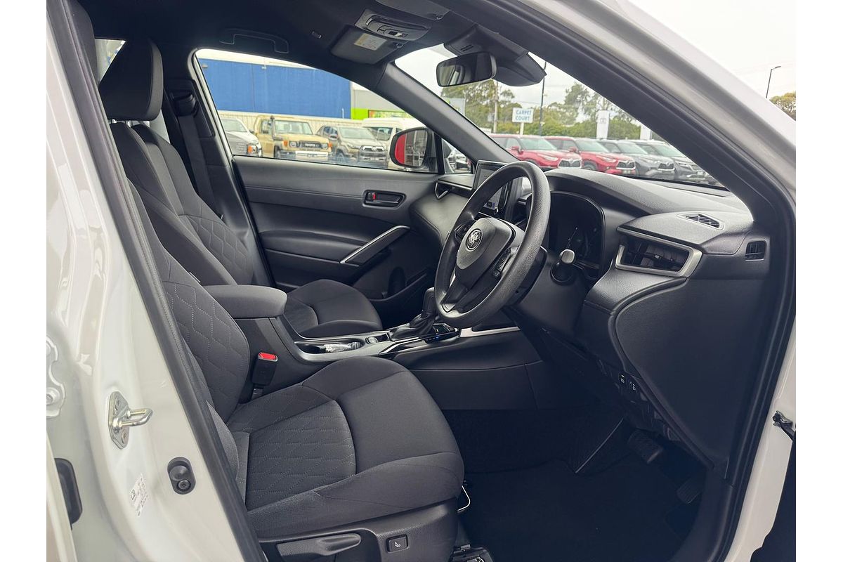 2023 Toyota Corolla Cross GX MXGH10R