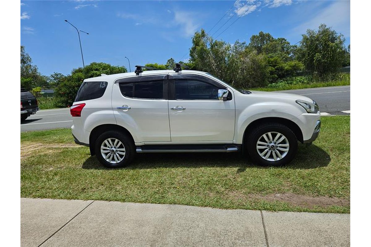 2017 Isuzu MU-X LS-U