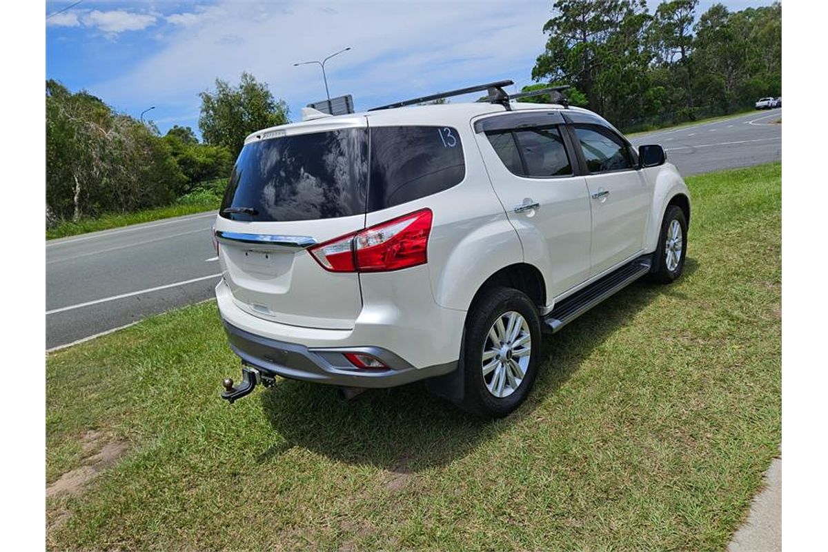 2017 Isuzu MU-X LS-U
