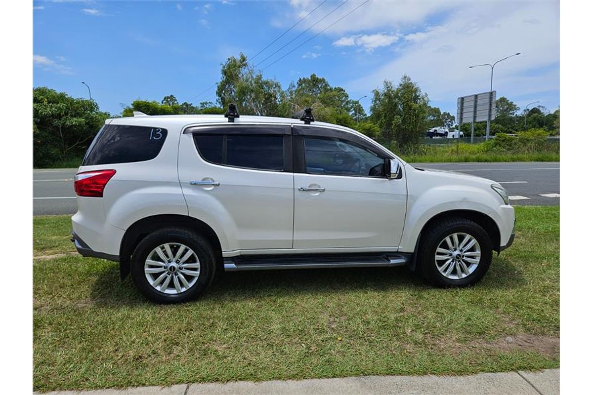 2017 Isuzu MU-X LS-U