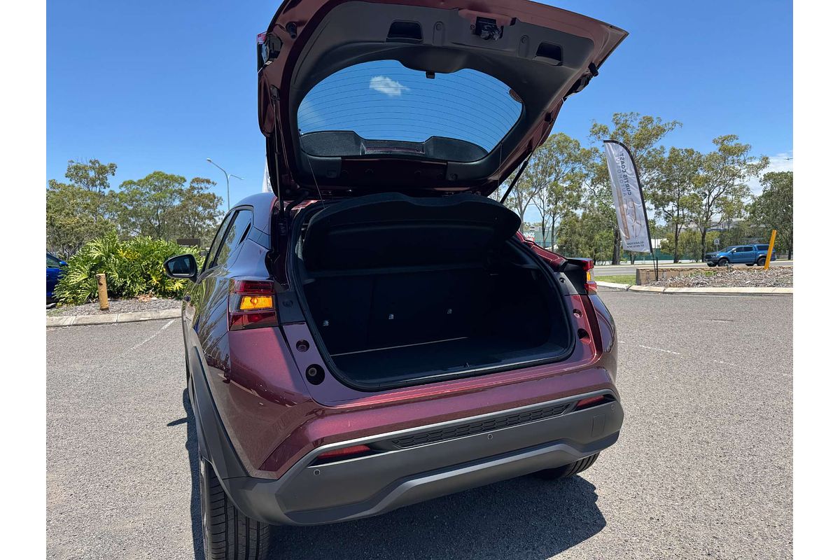 2023 Nissan JUKE ST-L F16
