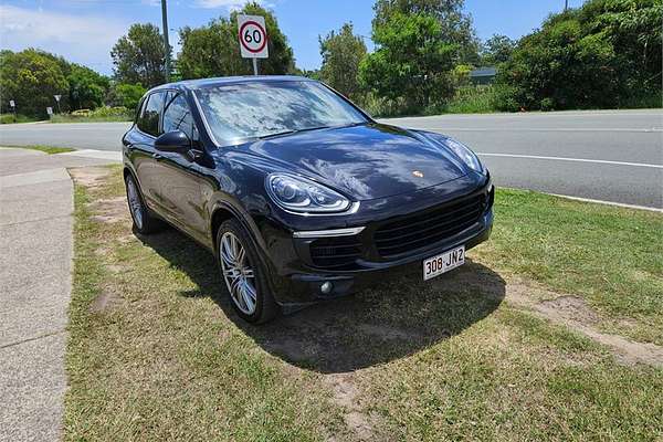 2016 Porsche Cayenne Diesel Platinum Edition 92A