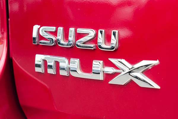 2018 Isuzu MU-X LS-T