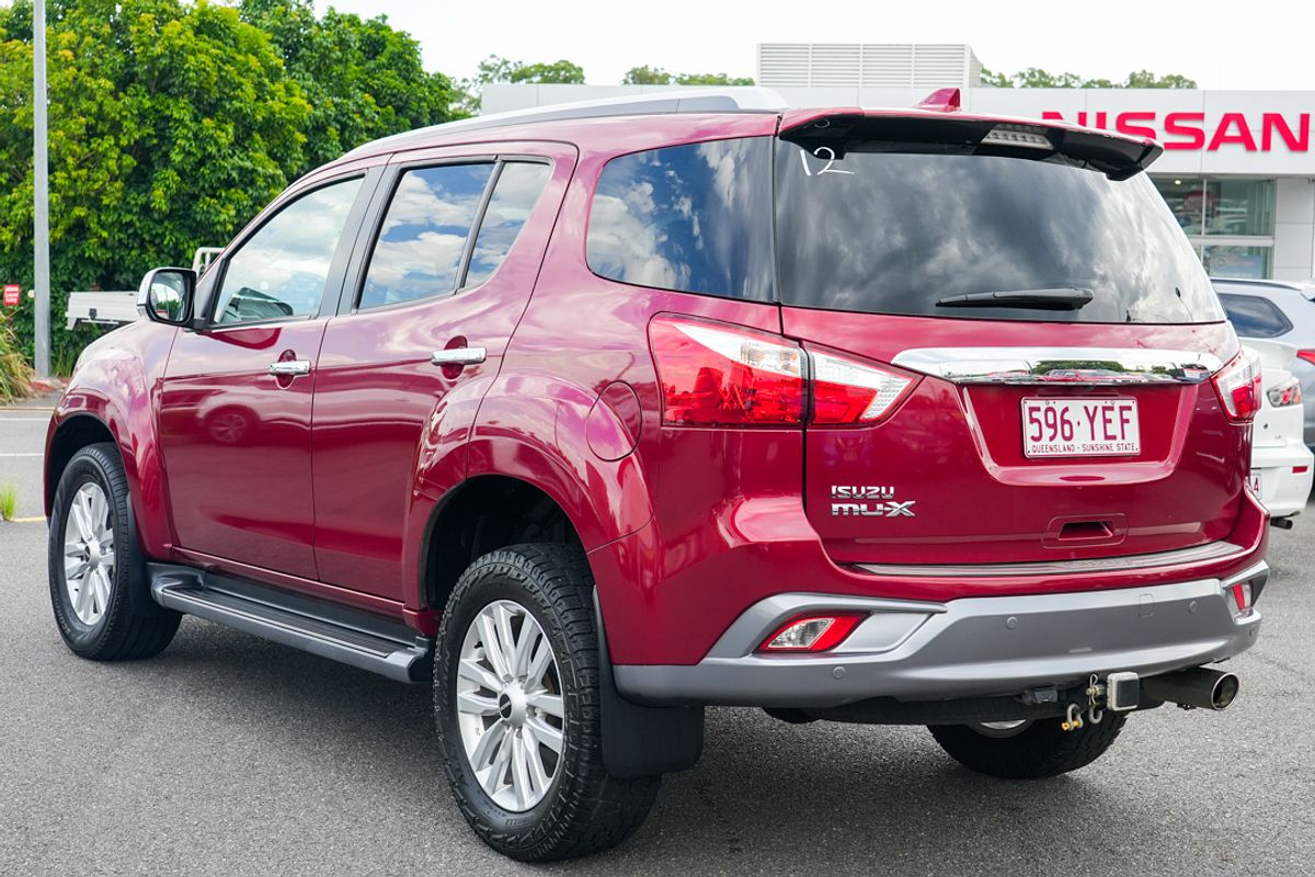 2018 Isuzu MU-X LS-T