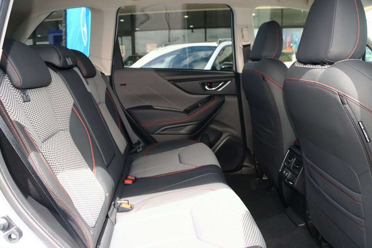 2024 Subaru Forester 2.5i Sport S5