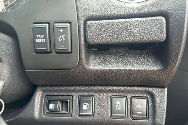 2017 Nissan Navara ST D23 Series 2 4X4