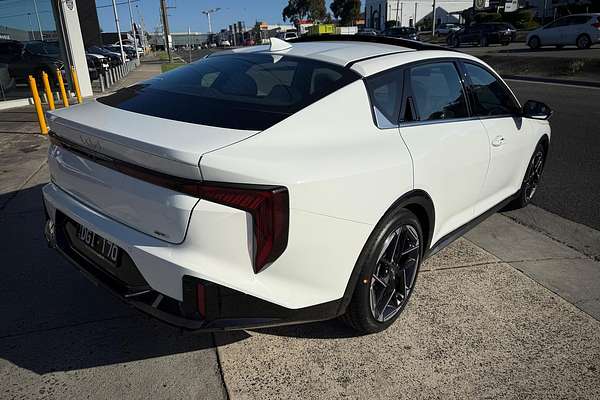 2024 Kia K4 GT-Line CL4m