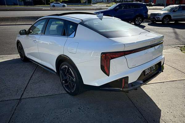 2024 Kia K4 GT-Line CL4m