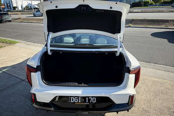 2024 Kia K4 GT-Line CL4m