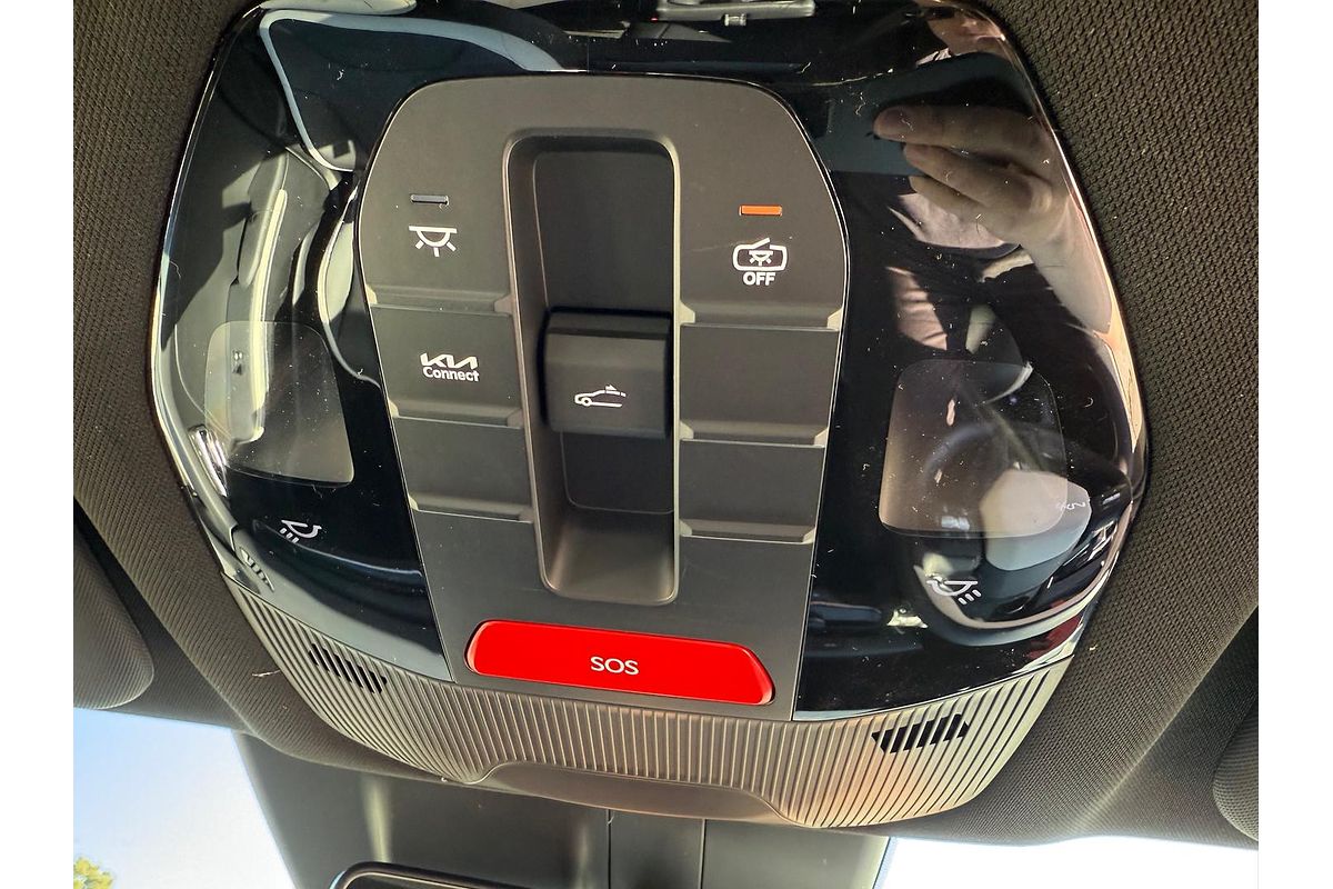 2024 Kia K4 GT-Line CL4m