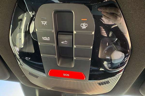 2024 Kia K4 GT-Line CL4m