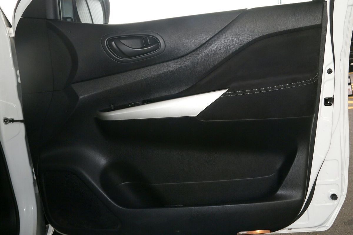 2016 Nissan Navara DX D23 Rear Wheel Drive