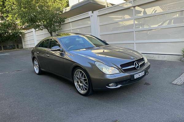2005 Mercedes-Benz CLS-Class CLS500 C219