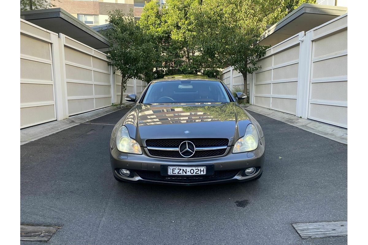 2005 Mercedes-Benz CLS-Class CLS500 C219