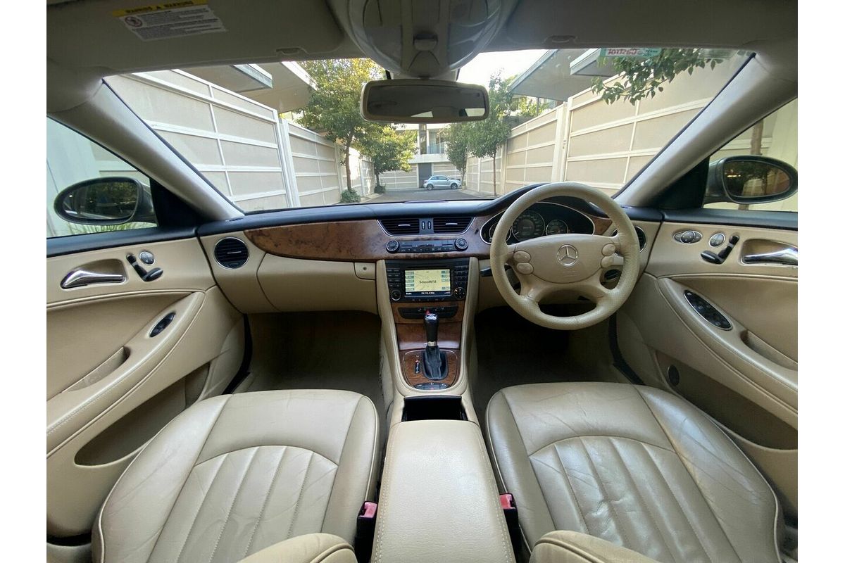 2005 Mercedes-Benz CLS-Class CLS500 C219