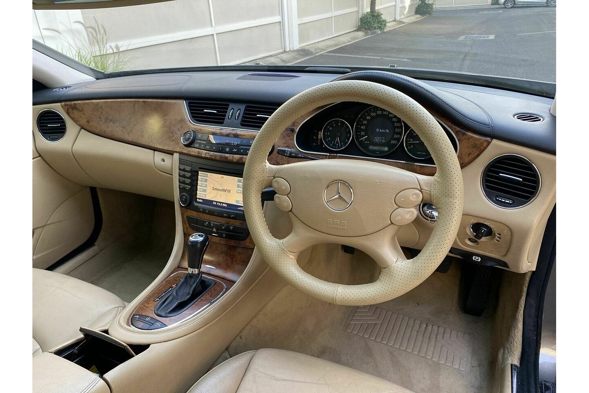 2005 Mercedes-Benz CLS-Class CLS500 C219