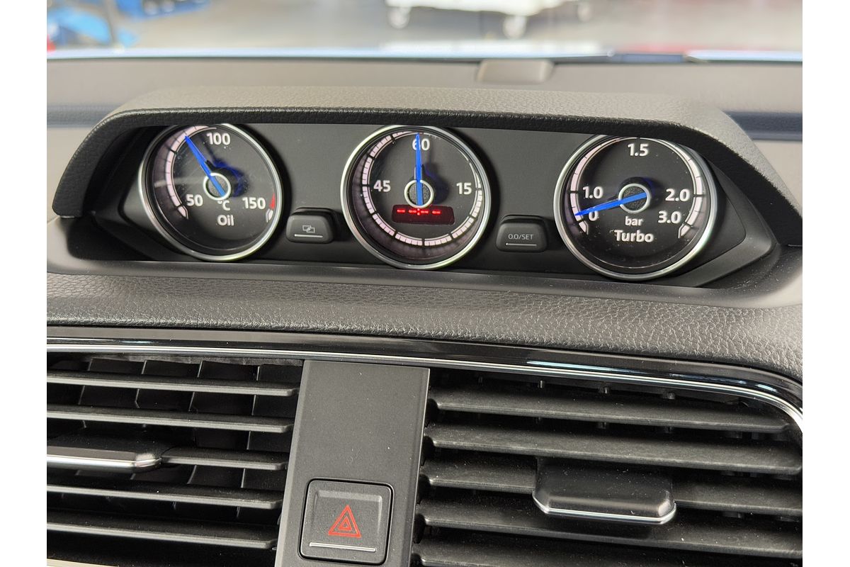2014 Volkswagen Scirocco R 1S