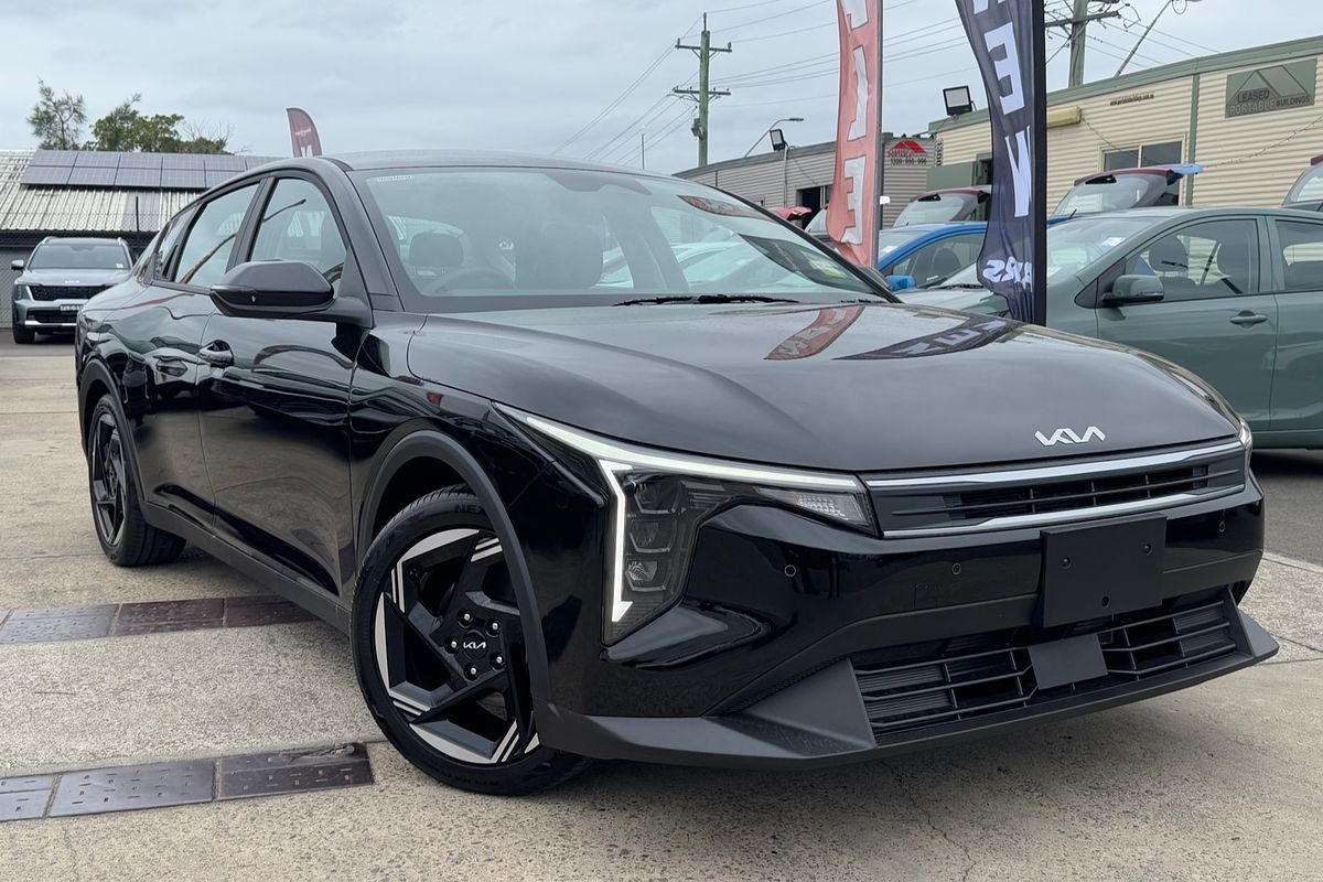 2024 Kia k4  sport    my25