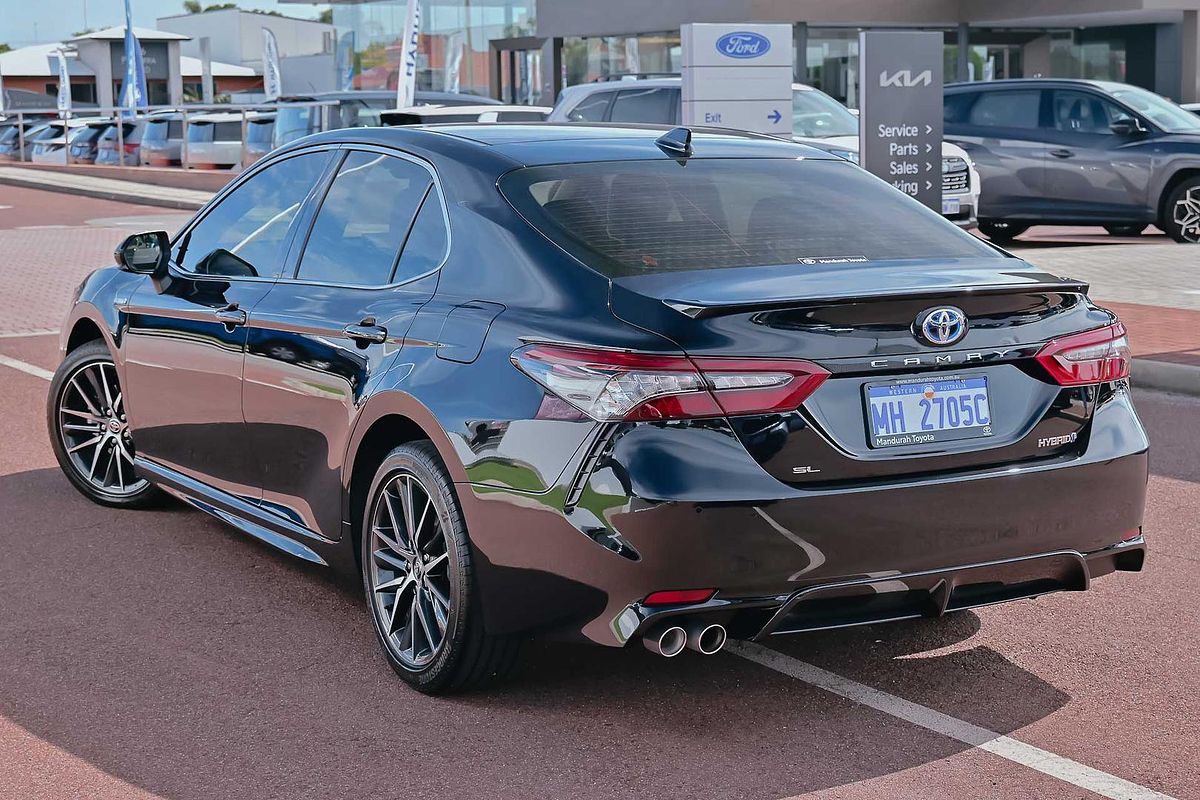 2024 Toyota Camry SL AXVH70R