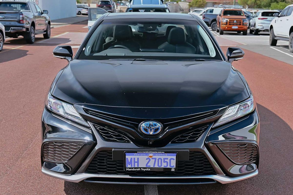 2024 Toyota Camry SL AXVH70R