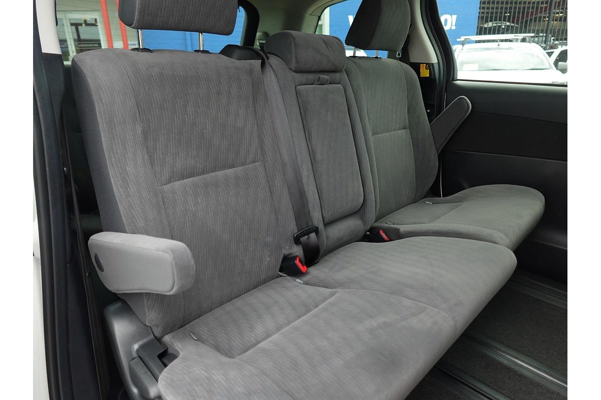 2014 Toyota Tarago GLi ACR50R