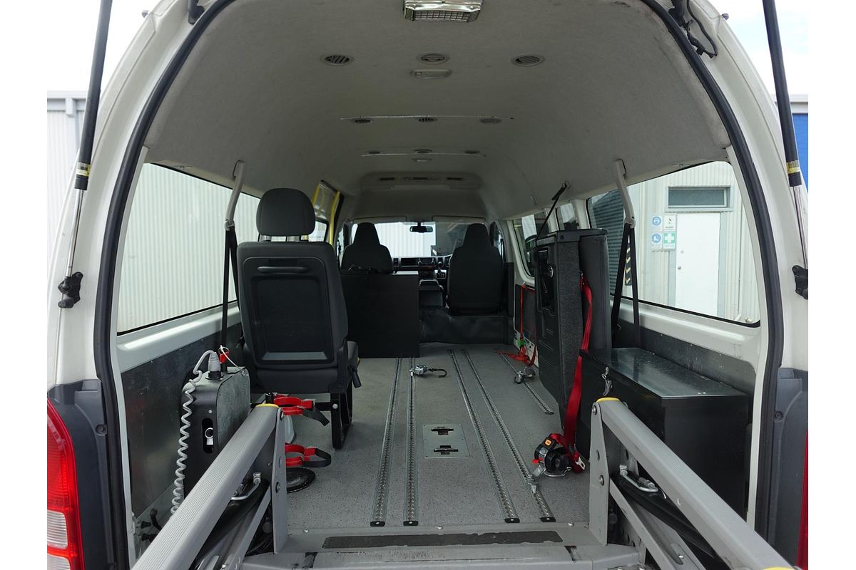 2015 Toyota Hiace Commuter KDH223R